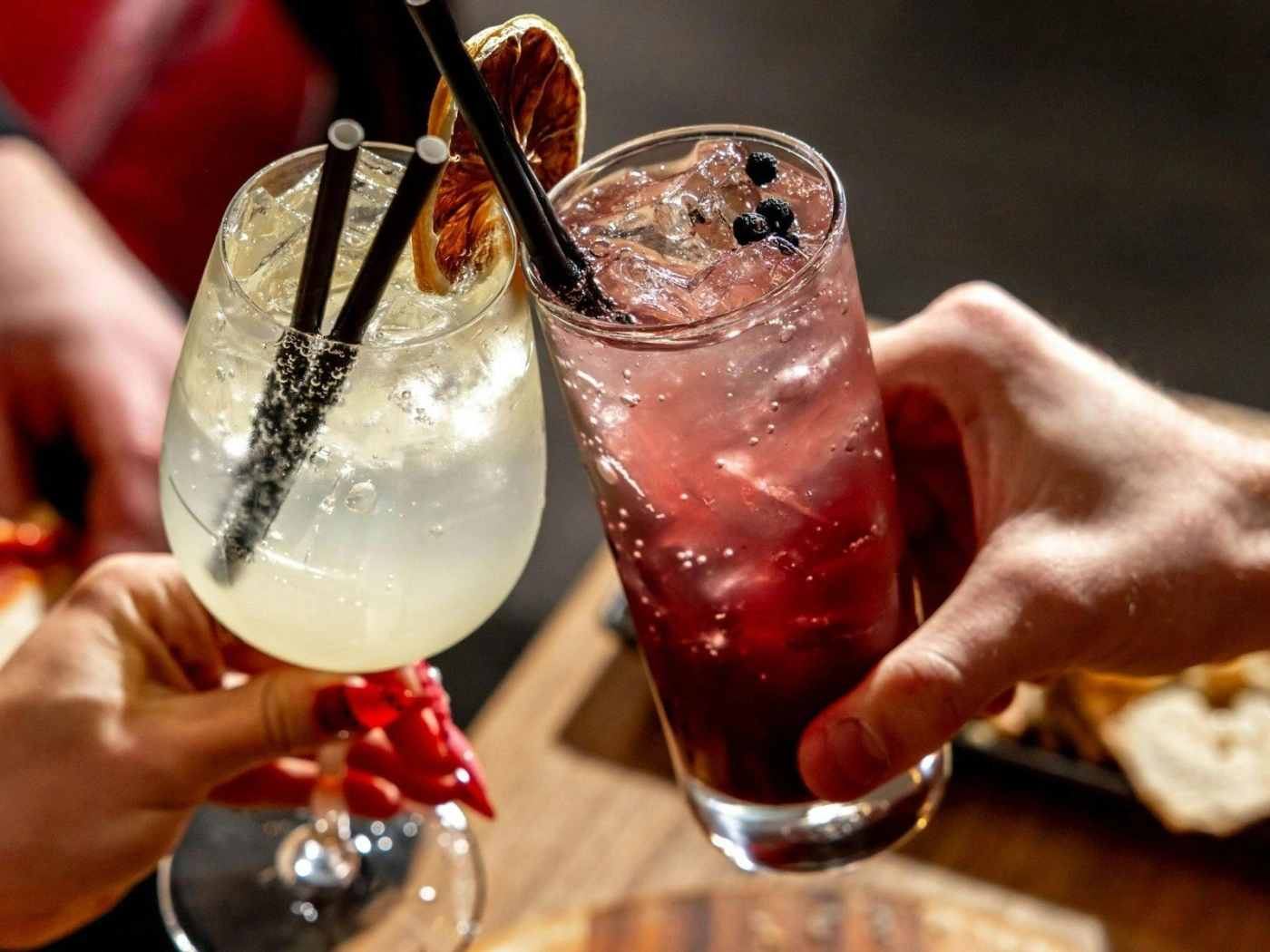 C6384e9e4302db1b10a5e6323bce39ee