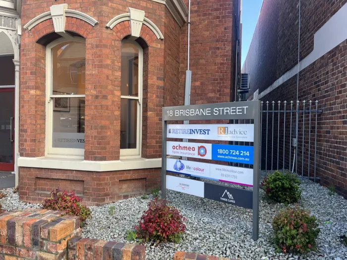 18brisbanestNH_23_06_001