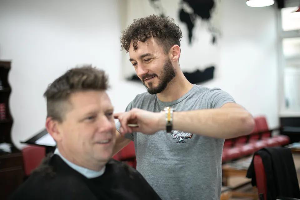 Barber on george barber beauty haircut style 7