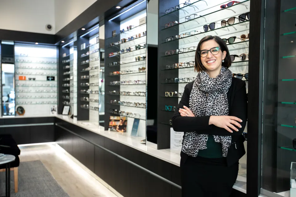 Reflekt Eyewear Glasses Optical Retail health 3