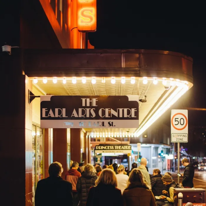 Earl Arts Centre FB 07 001