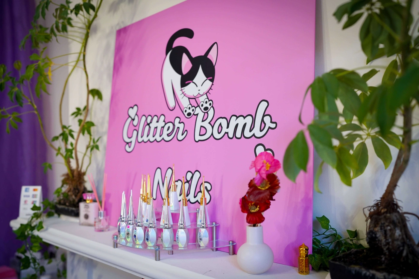 Glitter Bomb Nails 4