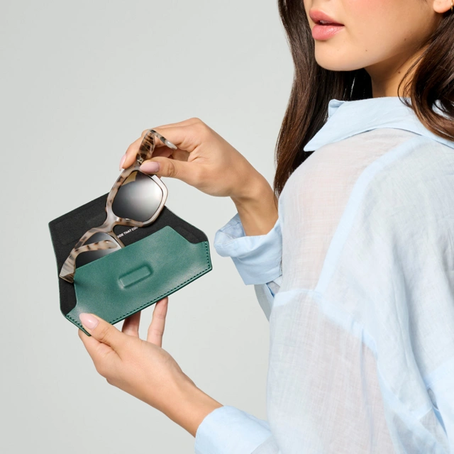 Inspire Fox and Leo Glasses Case