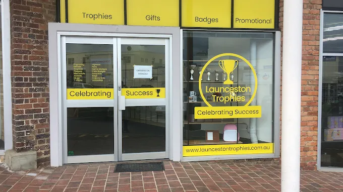 Launcestontrophies LT 22 01 001