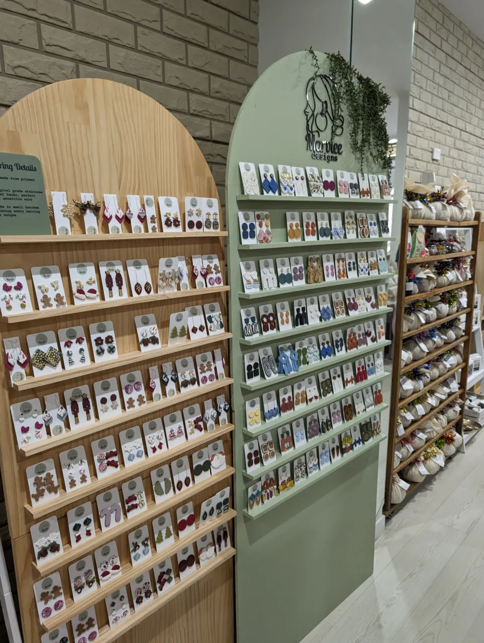 PXL 20231212 011634022