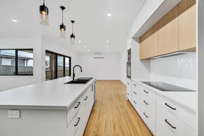 Tassie Cabinets FB 22 08 001