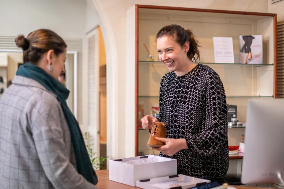 Houseof Shoes Fashion Shoes Style Retail 1