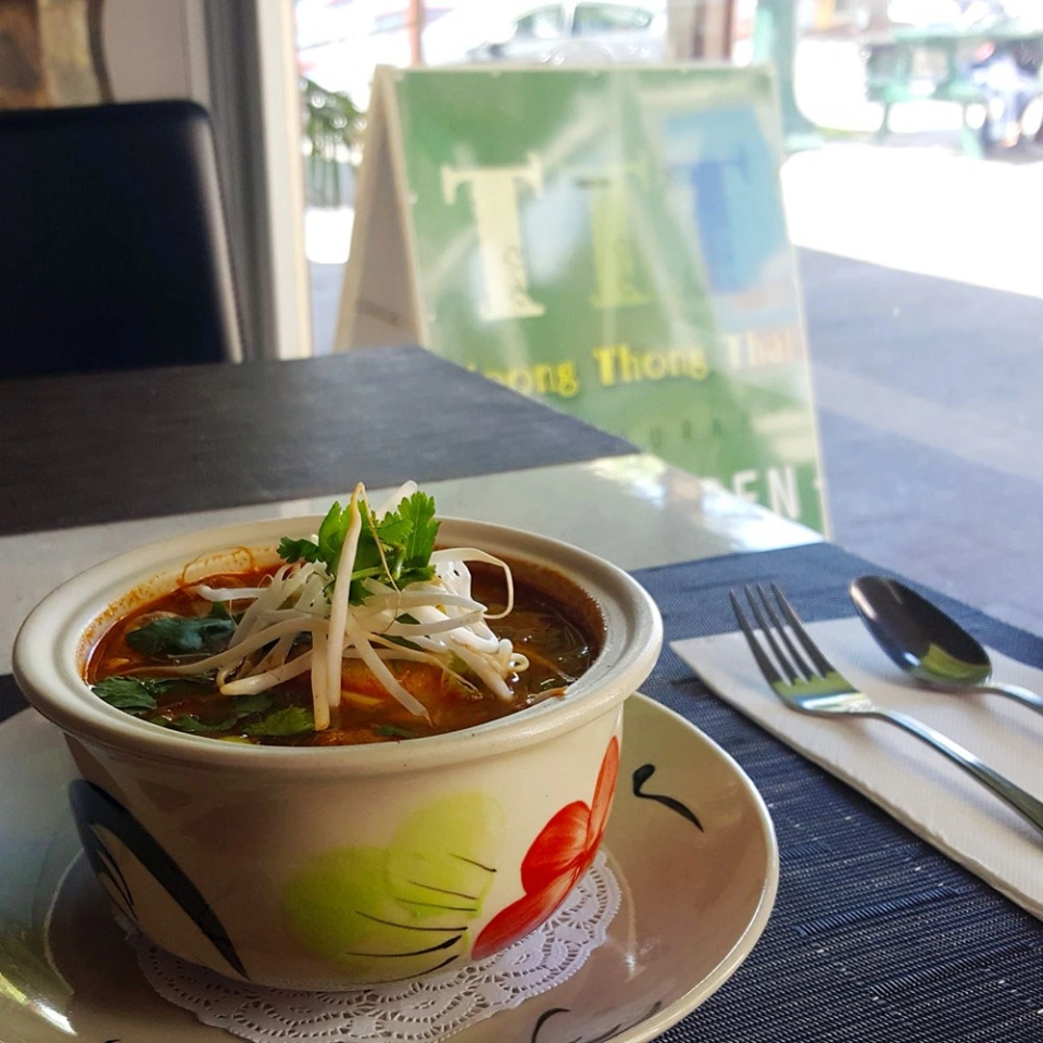 Toong Tong Thai Thom Yum