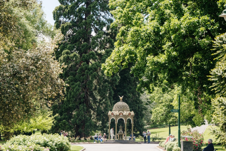 796027 green spaces 144