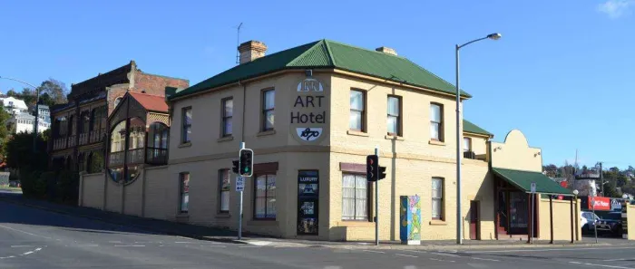 Arthotel web 23 05 001