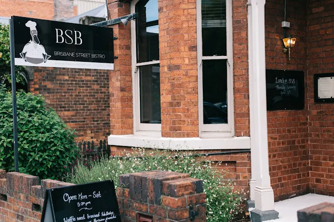 Brisbanestbistro FB 22 01 009