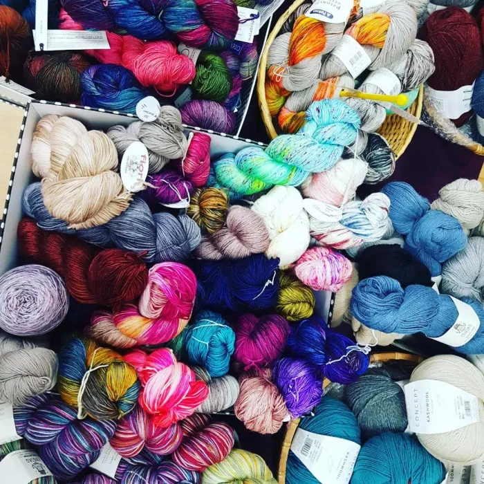 Knitsneedleswool FB 22 10 001