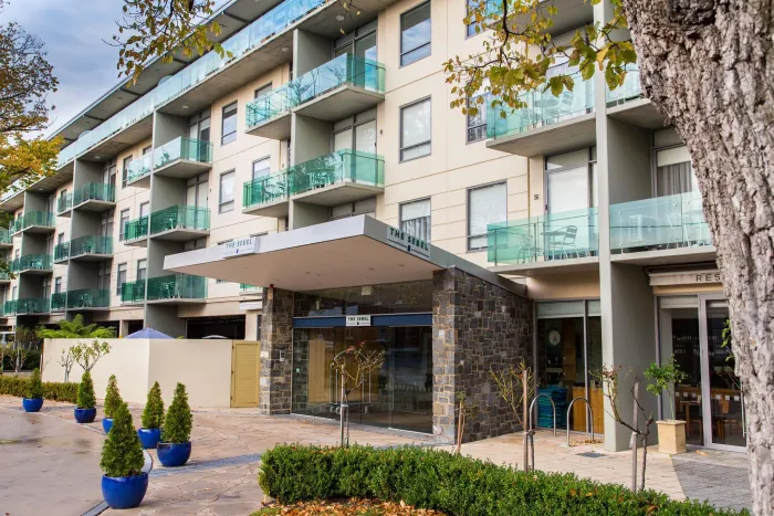 Sebel Launceston FB 15 10 001